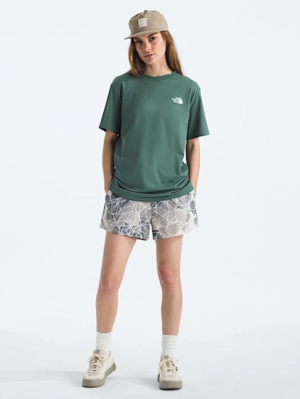 The North Face Men's Short-Sleeve Crew T-Shirt in Forest Green